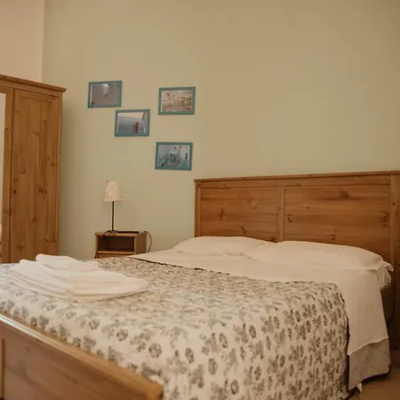 Rosa Dalfonsina Couette-café 3*