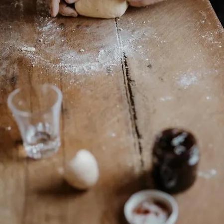 Rosa Dalfonsina Couette-café 3*