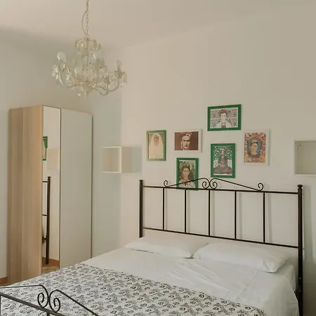 Rosa Dalfonsina Couette-café 3*